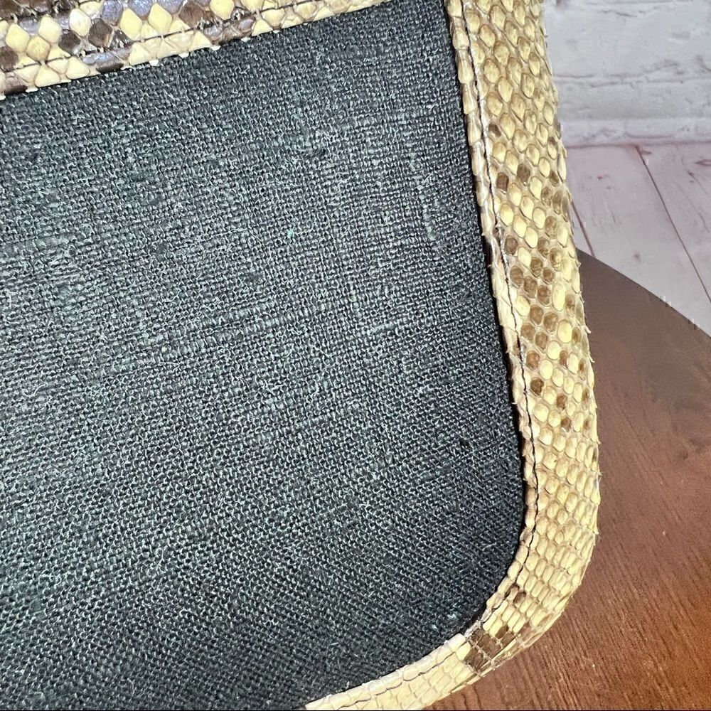 STUART WEITZMAN PYTHON SNAKESKIN & linen shoulder bag gunmetal chain strap - Picture 11 of 12